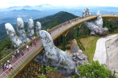Golden Bridge Vietnam_1